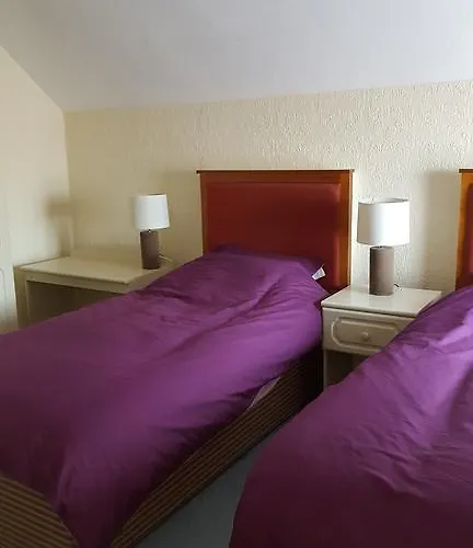 Hotel Famille - Famille Holiday Group