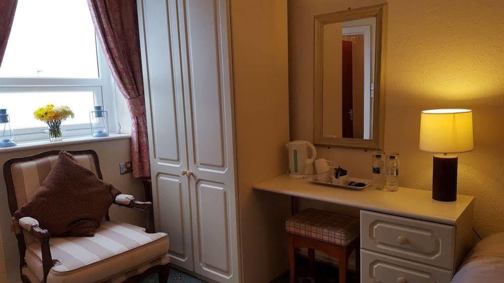 Famille - Famille Group Bed & Breakfast