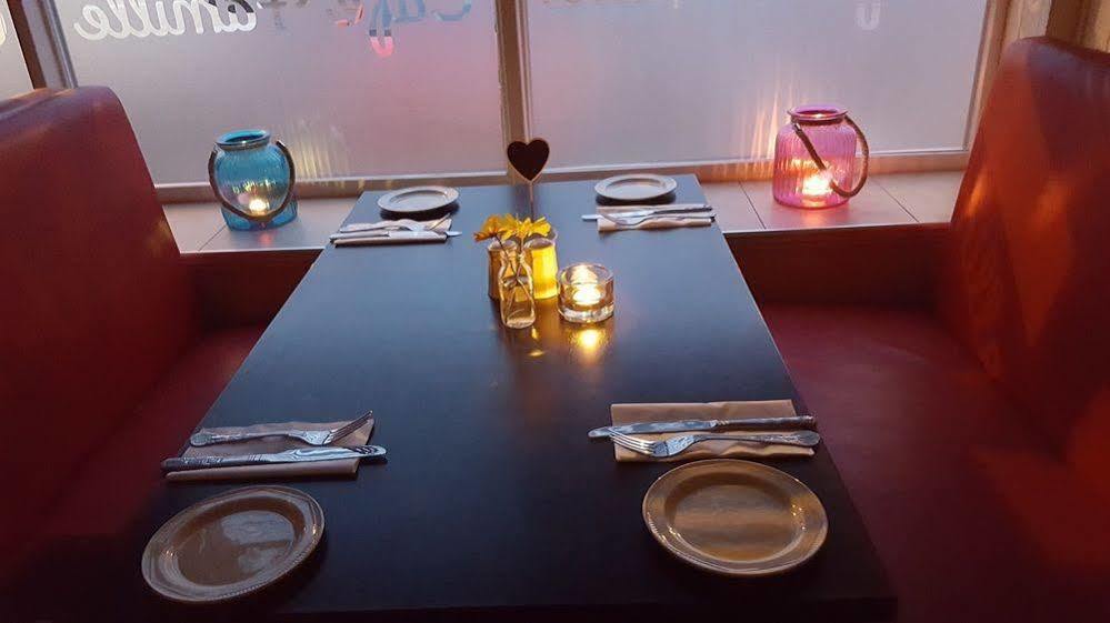 Bed & Breakfast Famille - Famille Group Blackpool