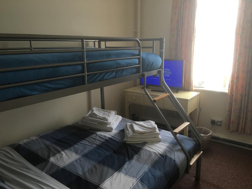 Famille - Famille Group Bed & Breakfast Blackpool