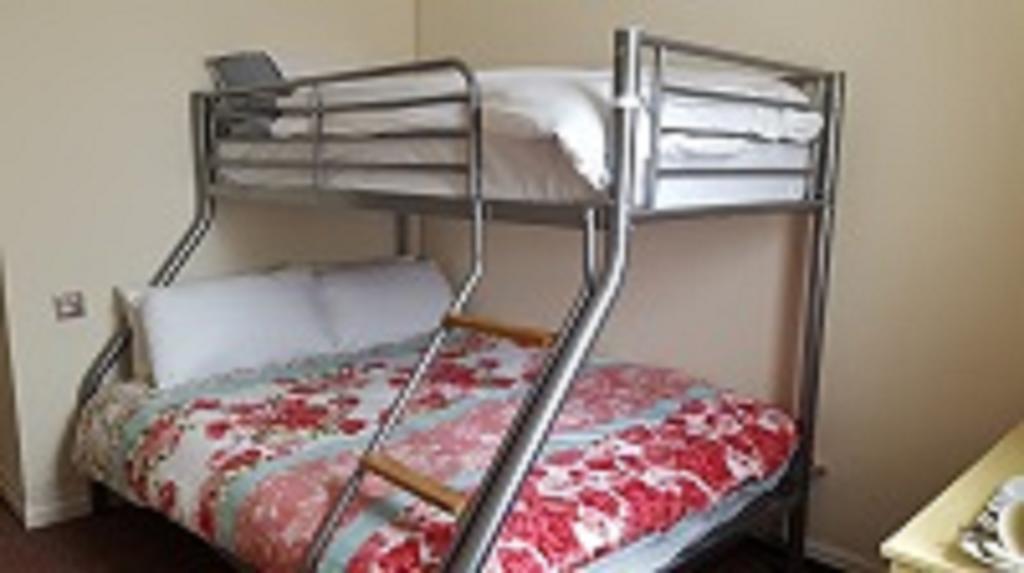 Bed & Breakfast Famille - Famille Group Blackpool